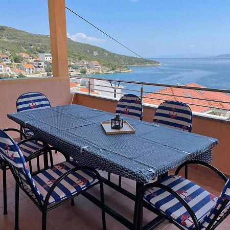 Apartman Emilija Винишче Экстерьер фото