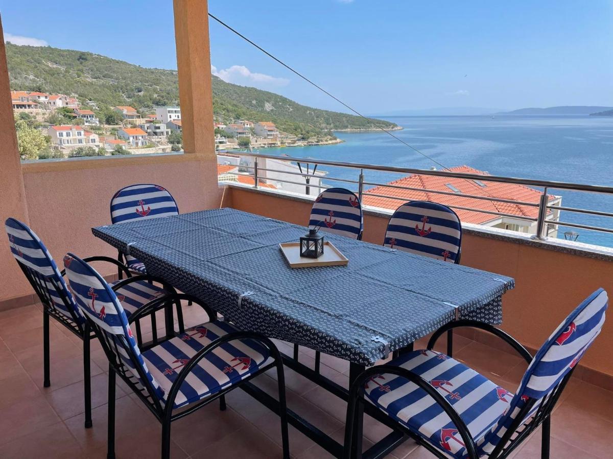 Apartman Emilija Винишче Экстерьер фото