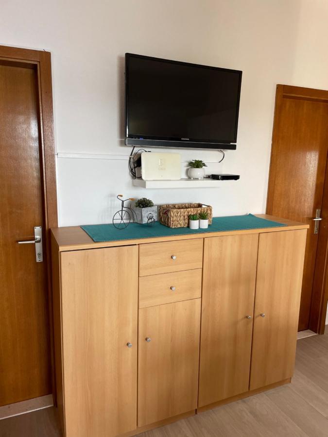 Apartman Emilija Винишче Экстерьер фото